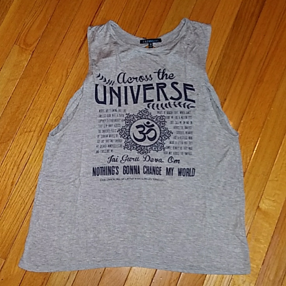 Sleevless Muscle Tank